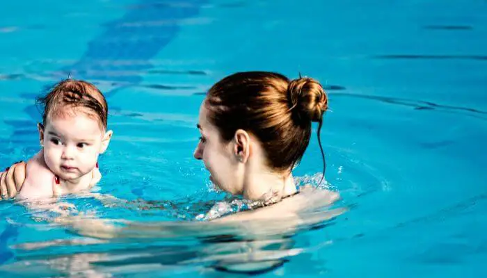 How To Keep Hair Dry While Swimming: 5 Top Tips – Waterproof Tips
